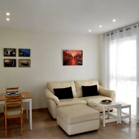 Appartamento El Ático De Claudia Torre Del Mar Esterno foto